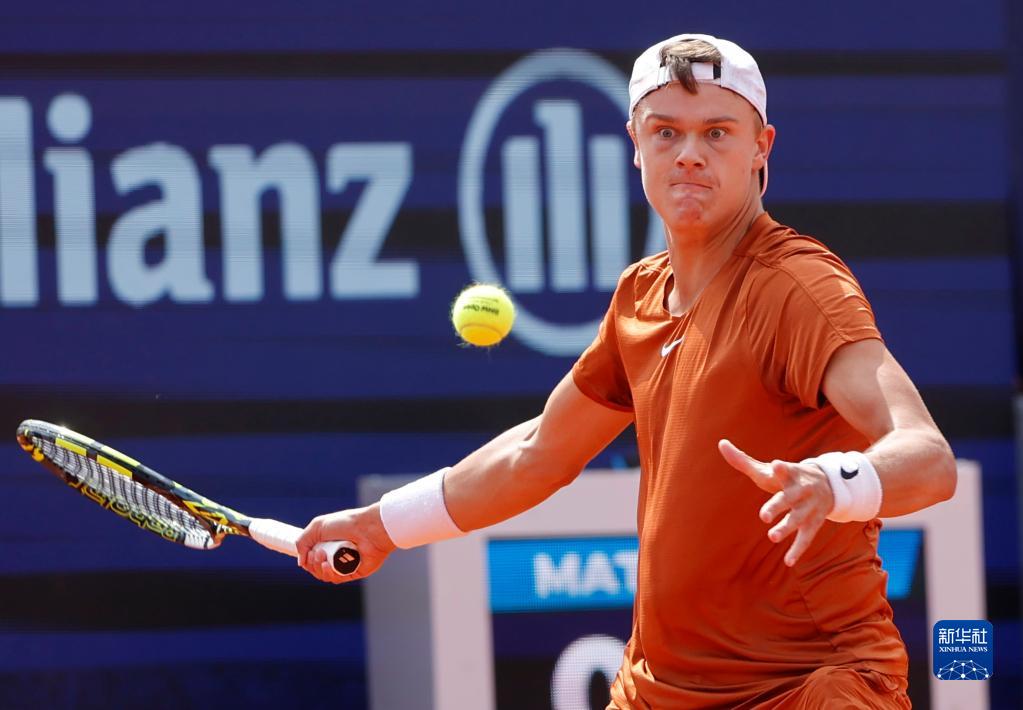 一点时仍能 一点时仍能